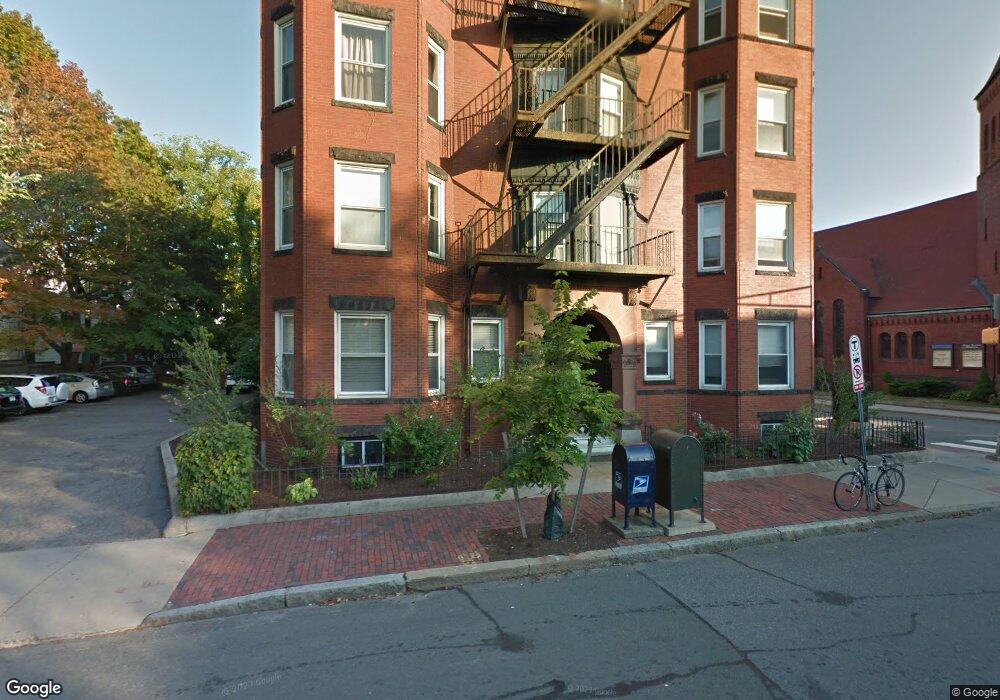 128 Magazine St unit 15, Cambridge, MA 02139 - photo 1