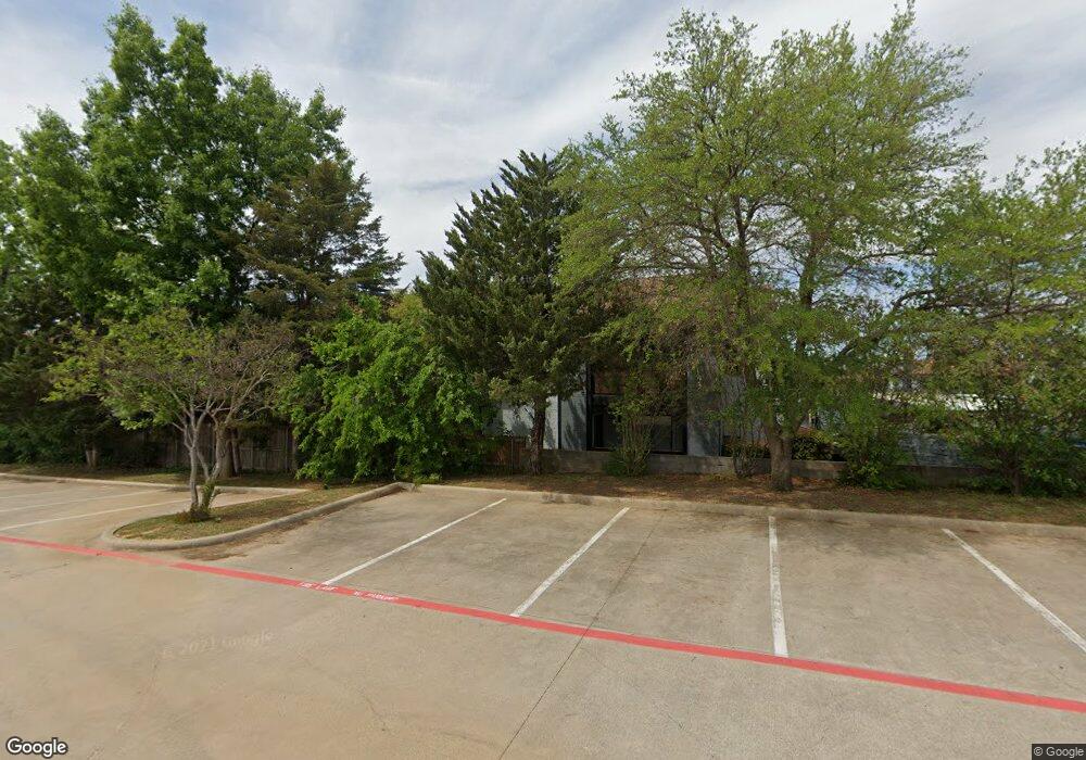 1608 Oak Creek Ln, Bedford, TX 76022 - photo 1