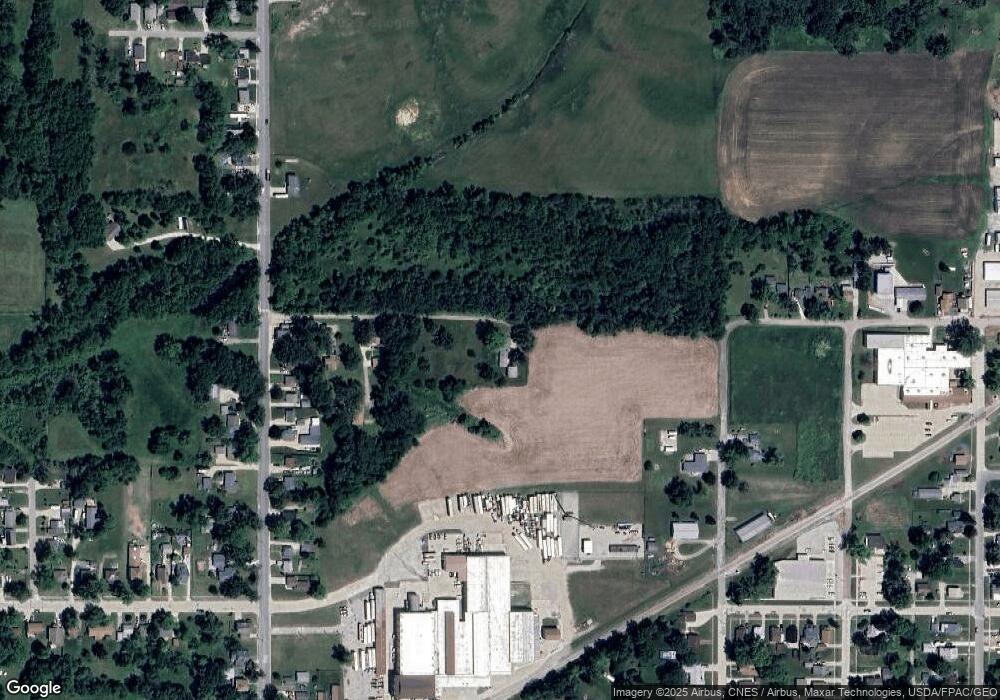 301 N 11th Ave E unit A, Newton, IA 50208 - photo 1