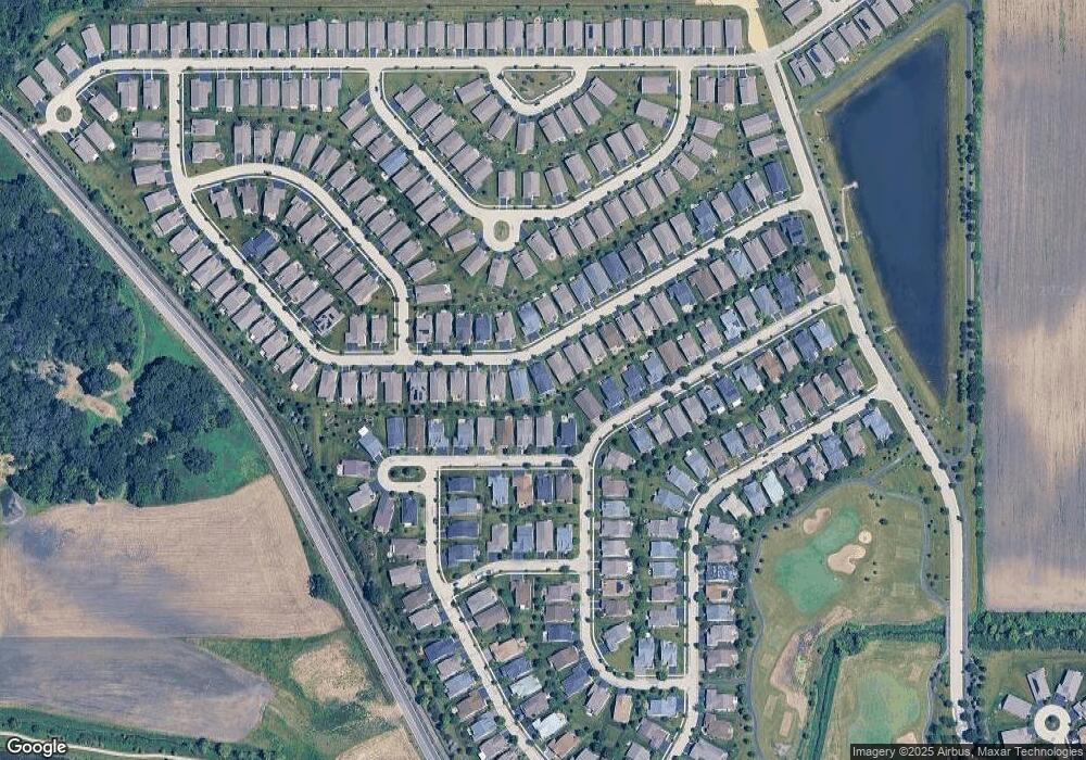 995 Prescott Ln, Pingree Grove, IL 60140 - photo 1