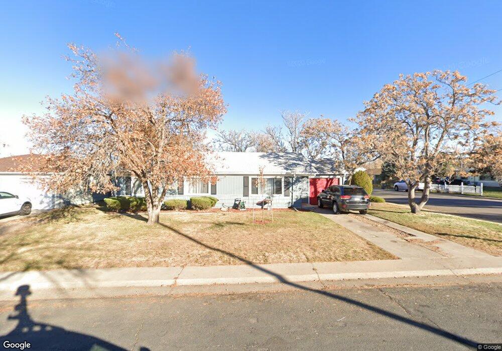 704 Hanover St, Aurora, CO 80010 - photo 1