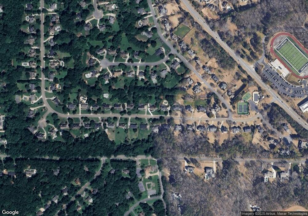 1090 Devereux Chase unit 1, Roswell, GA 30075 - photo 1