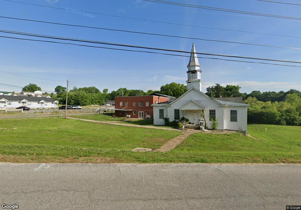 1218 W Jackson St, Shelbyville, TN 37160 - photo 1