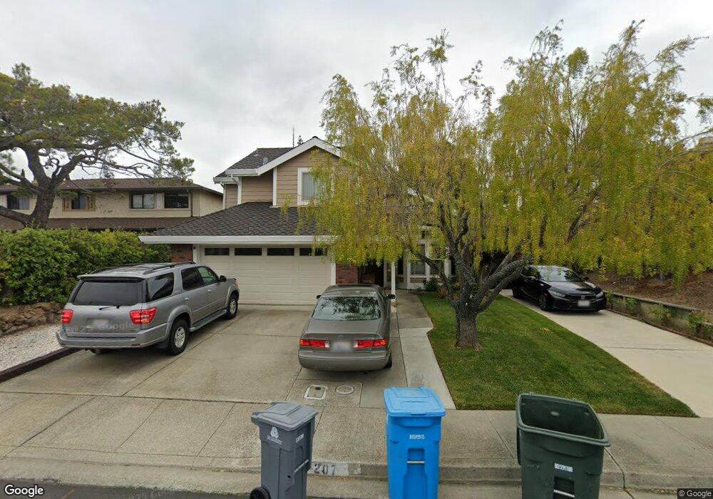 207 Torrey Pines Ct, Vallejo, CA 94591 - photo 1