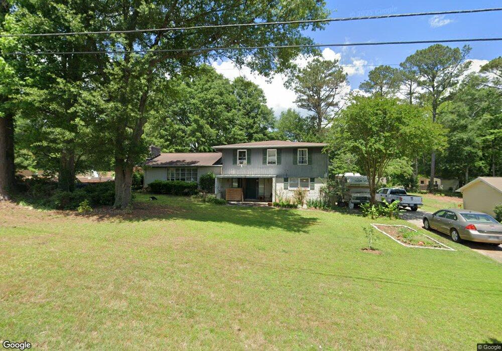 112 Candy Cir, Carrollton, GA 30117 - photo 1