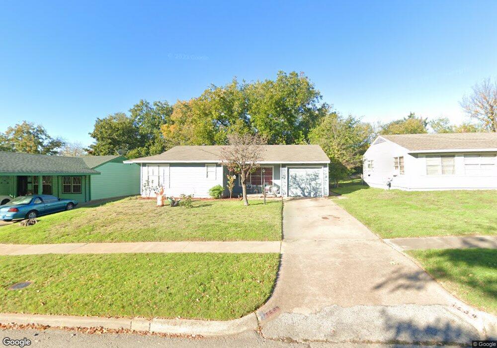 1234 SW 5th St, Grand Prairie, TX 75051 - photo 1