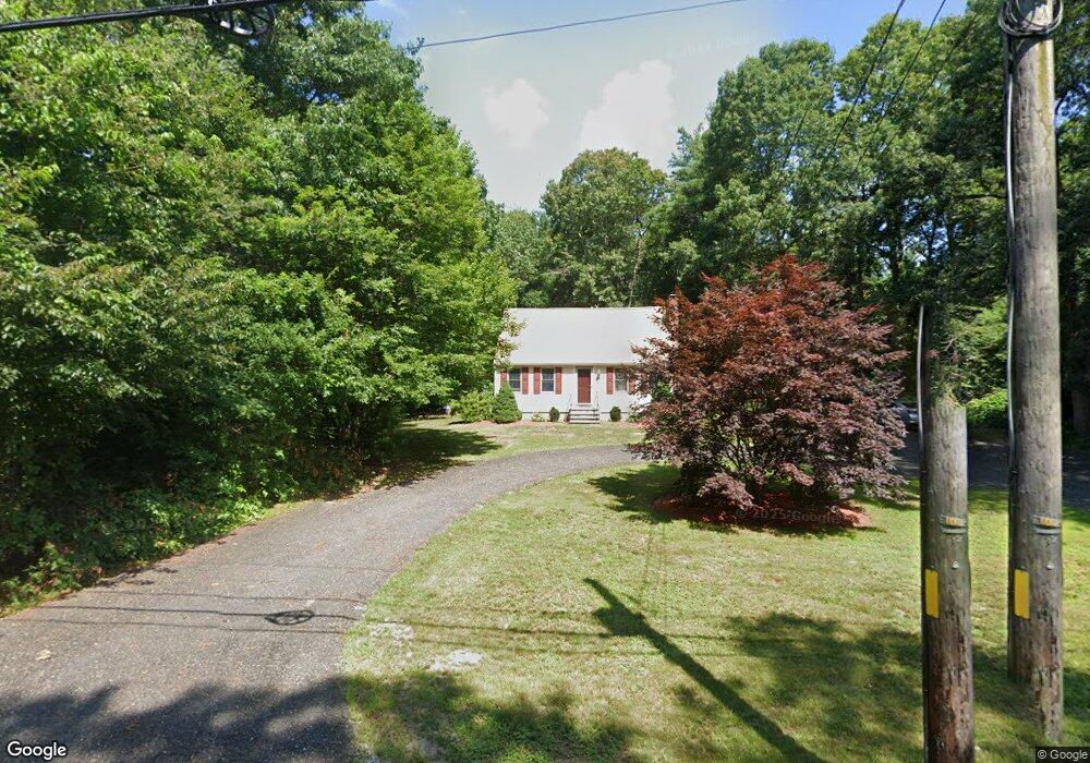 647 Marys Pond Rd, Rochester, MA 02770 - photo 1