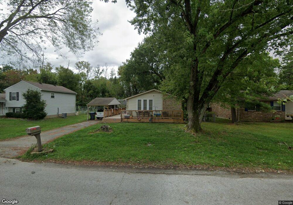 8227 Roseborough Rd, Louisville, KY 40228 - photo 1