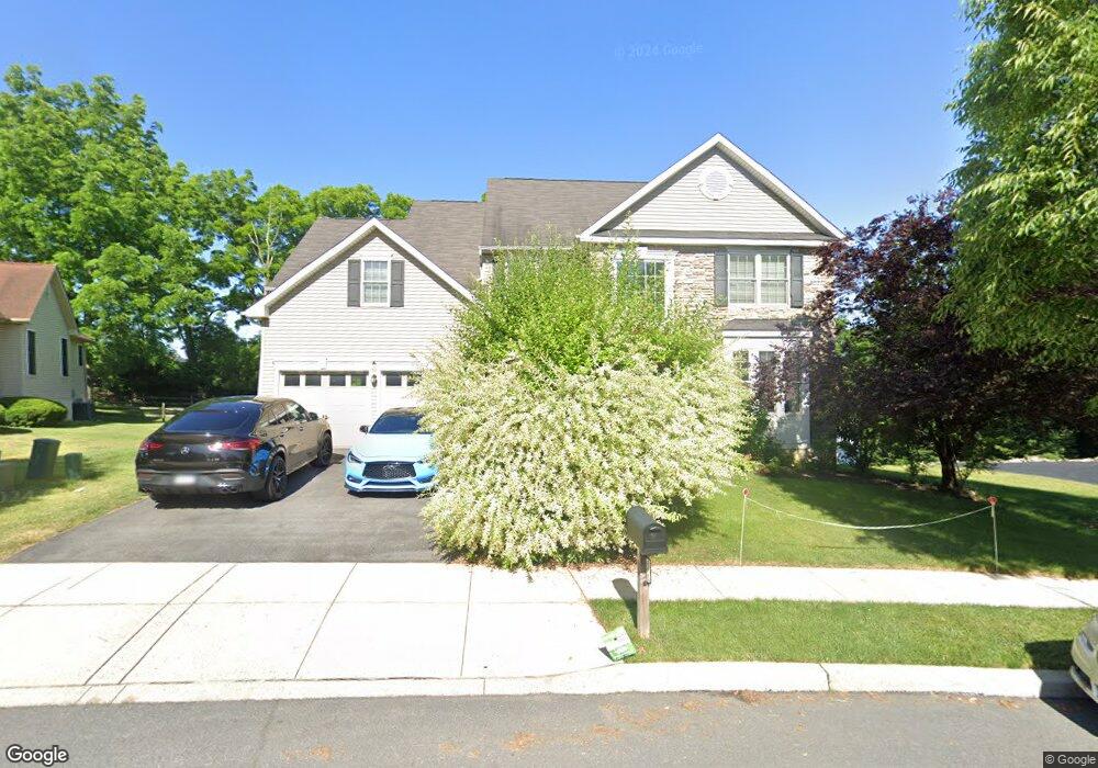 3250 Overlook Dr, Emmaus, PA 18049 - photo 1