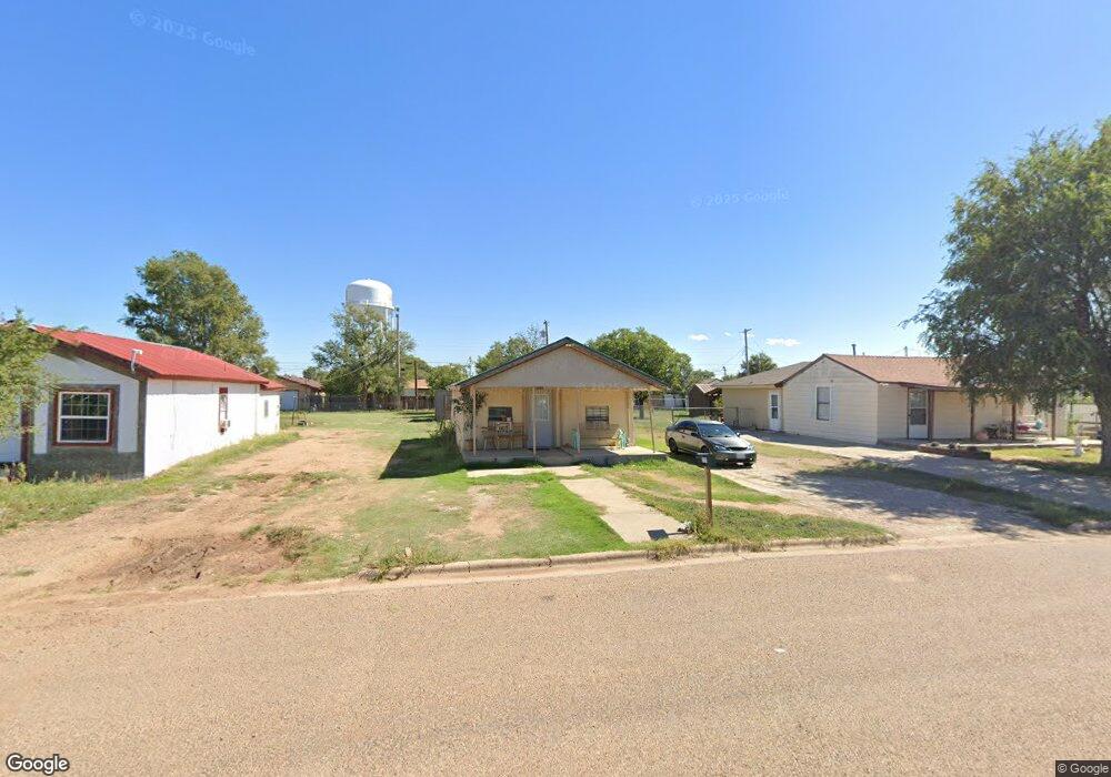 1111 Miller Ave, Dumas, TX 79029 - photo 1