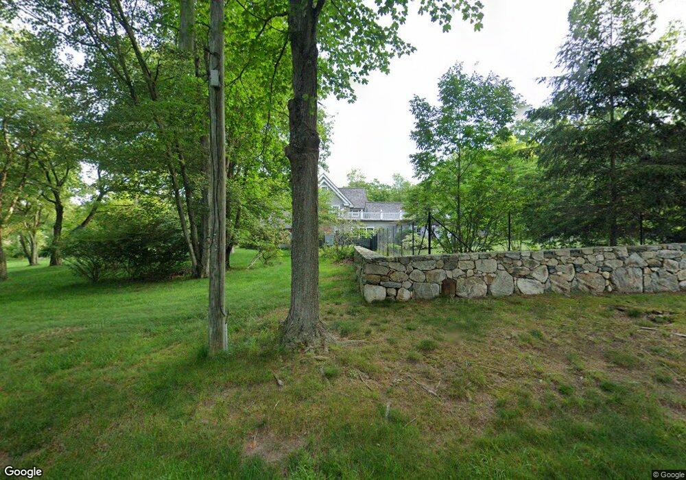 71 Wahackme Rd, New Canaan, CT 06840 - photo 1