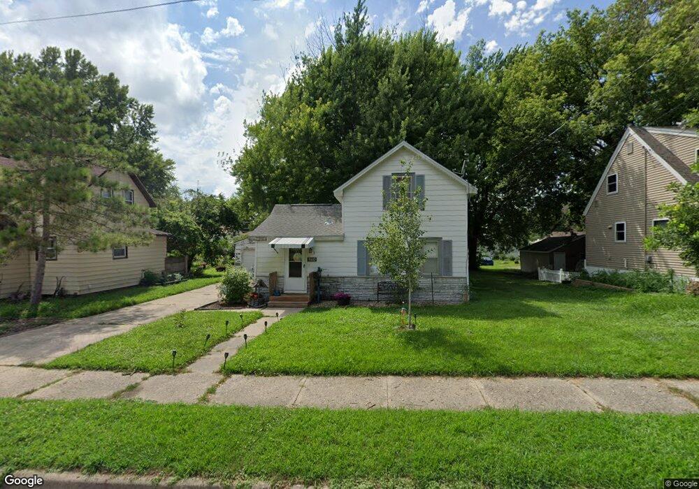 940 S 1st Ave, Albert Lea, MN 56007 - photo 1