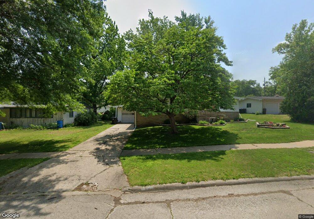 1627 SW 28th Terrace, Topeka, KS 66611 - photo 1