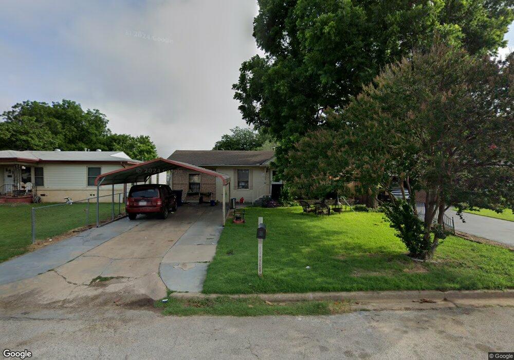 1713 W Johnson St, Denison, TX 75020 - photo 1