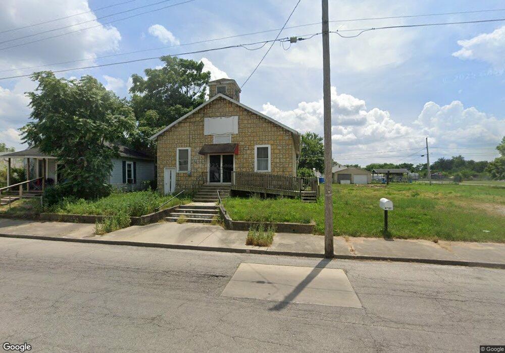 1615 E Willard St, Muncie, IN 47302 - photo 1