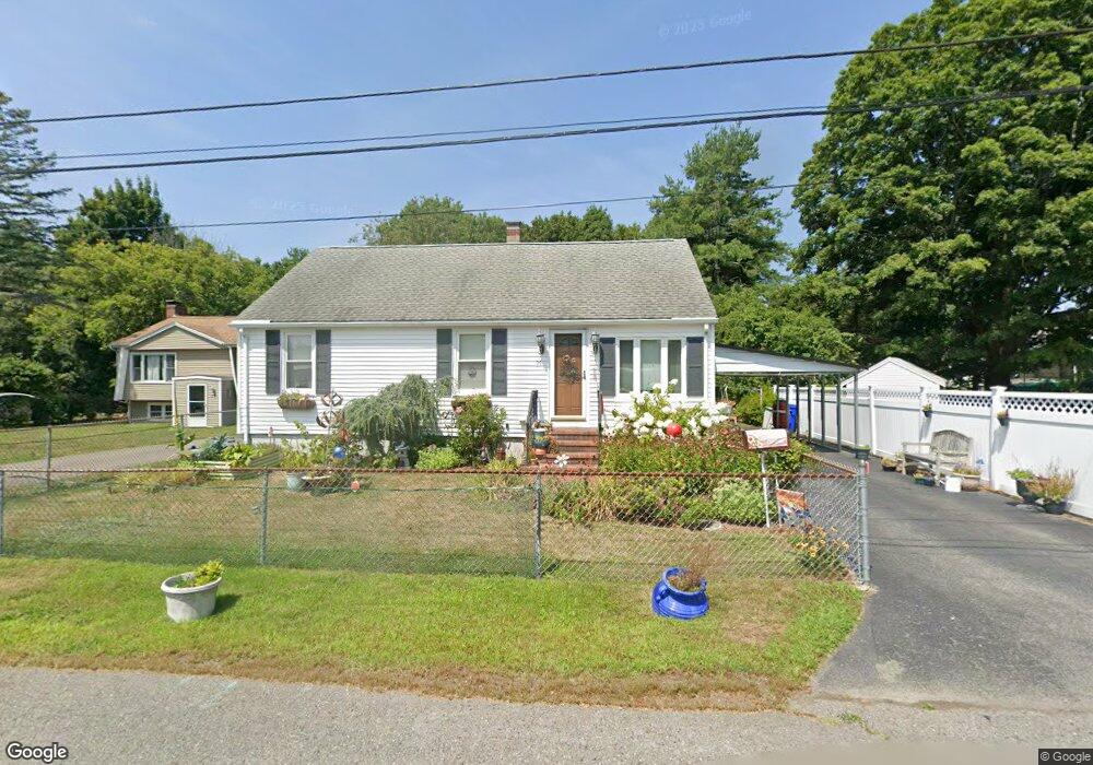 25 Richard St, Taunton, MA 02780 - photo 1