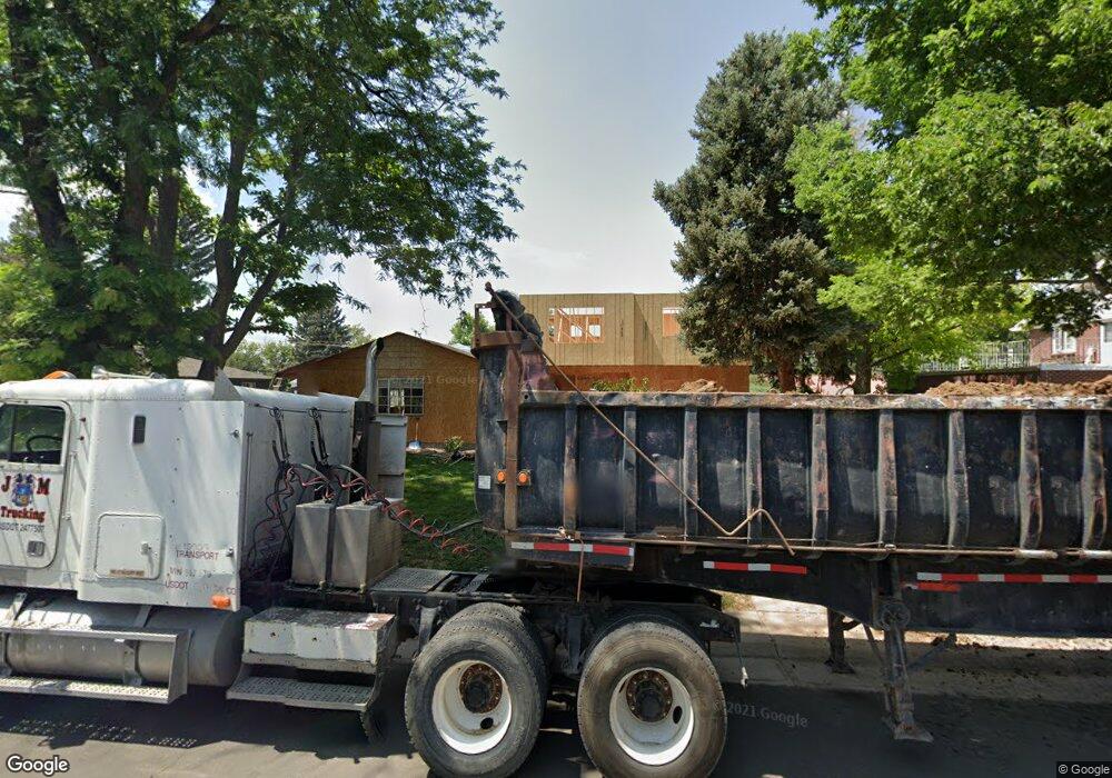 411 Oakland St, Aurora, CO 80010 - photo 1