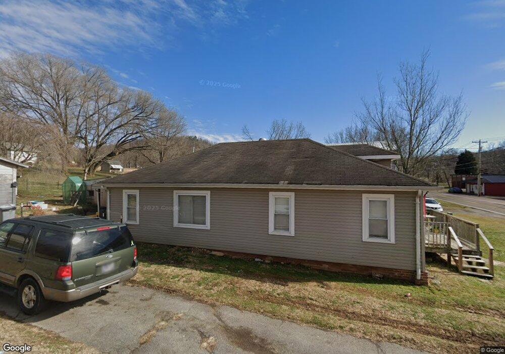 101 Barnes St, Fall Branch, TN 37656 - photo 1