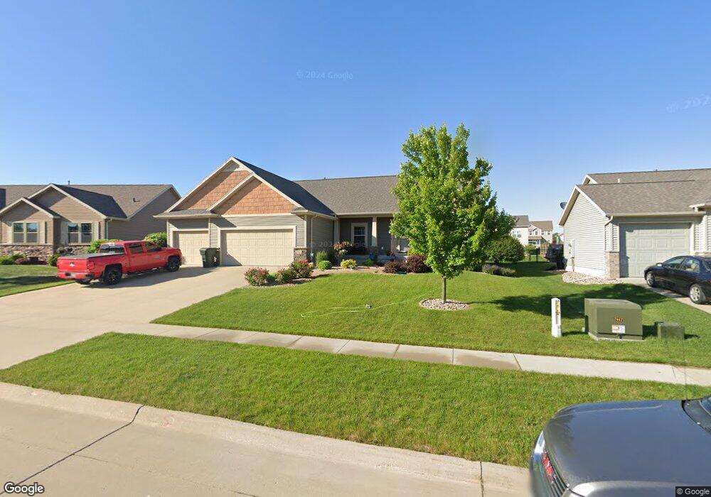 2723 Pendleton Dr, Cedar Falls, IA 50613 - photo 1