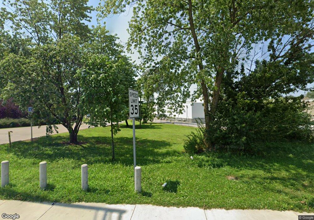 1421 State St, Columbus, IN 47201 - photo 1