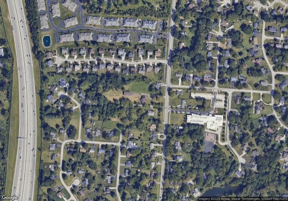 791 McNaughten Rd, Columbus, OH 43213 - photo 1