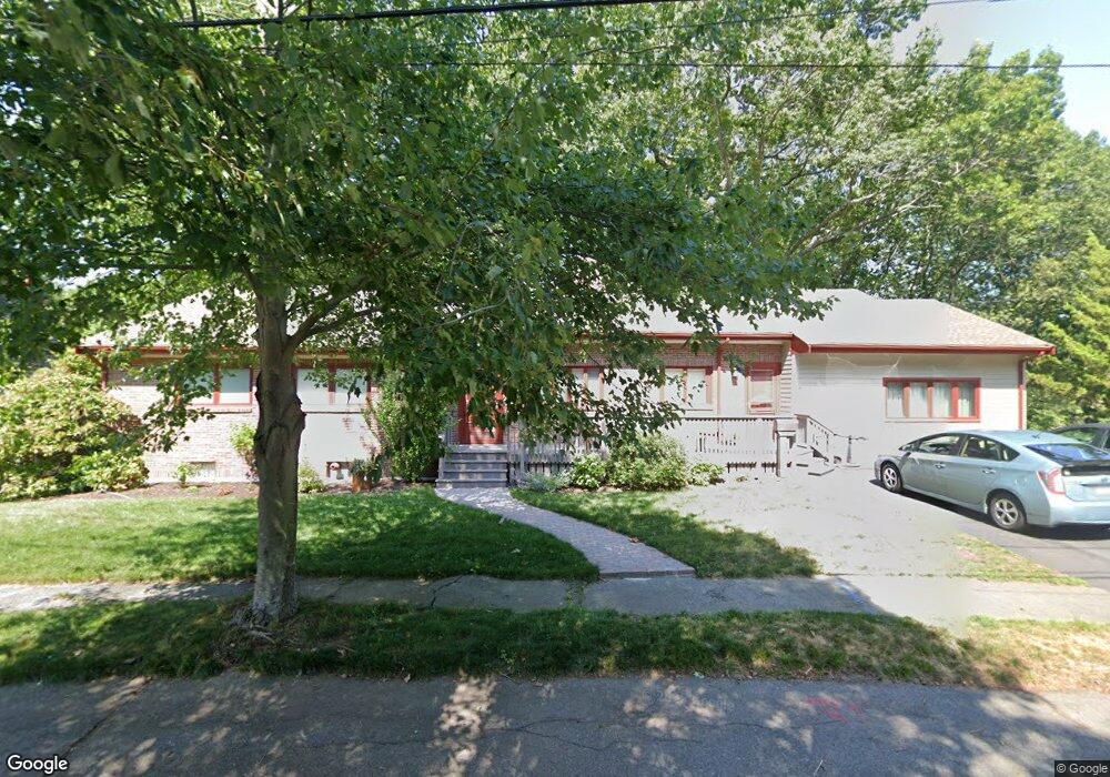 28 May St, Marblehead, MA 01945 - photo 1