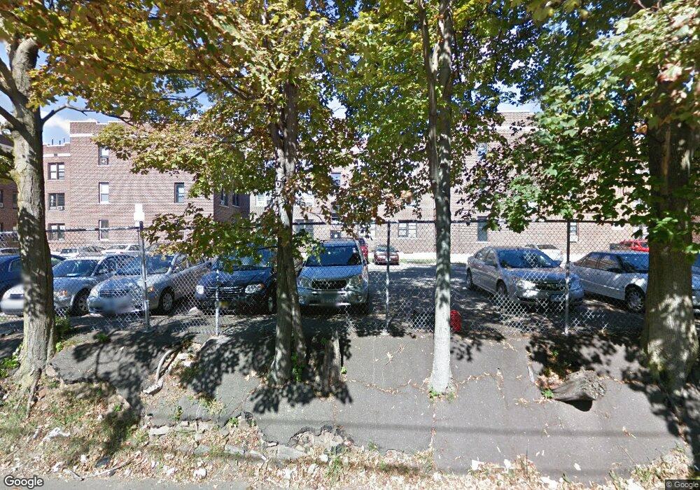 175 Washington Ave unit B3, Bridgeport, CT 06604 - photo 1