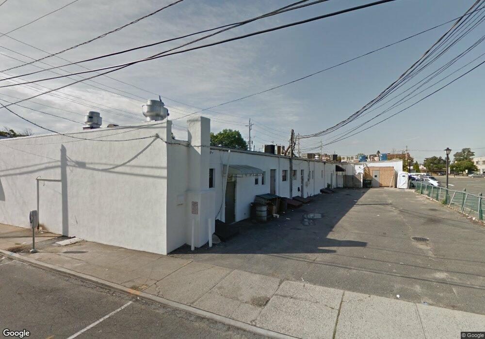 690 Central Ave, Cedarhurst, NY 11516 - photo 1