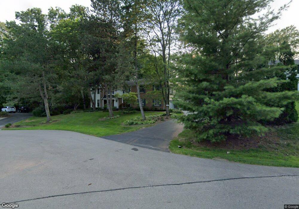 705 N Valley Chase Rd, Bloomfield Hills, MI 48304 - photo 1