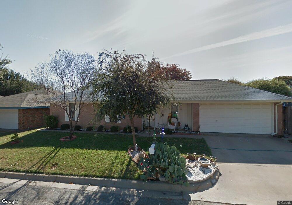 104 Lochness Cir, Weatherford, TX 76086 - photo 1