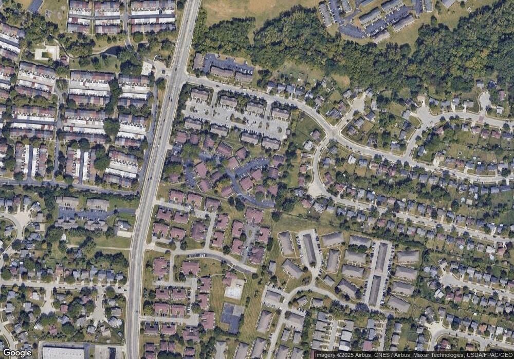 826 Pipers Run Ct, Columbus, OH 43228 - photo 1