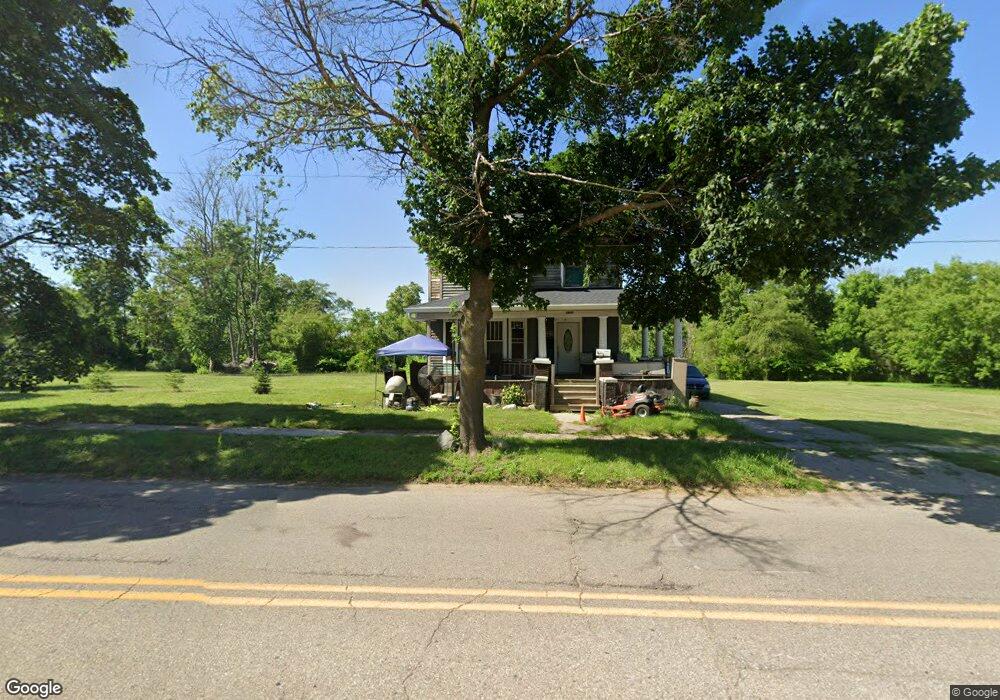 1427 Davison Rd, Flint, MI 48506 - photo 1