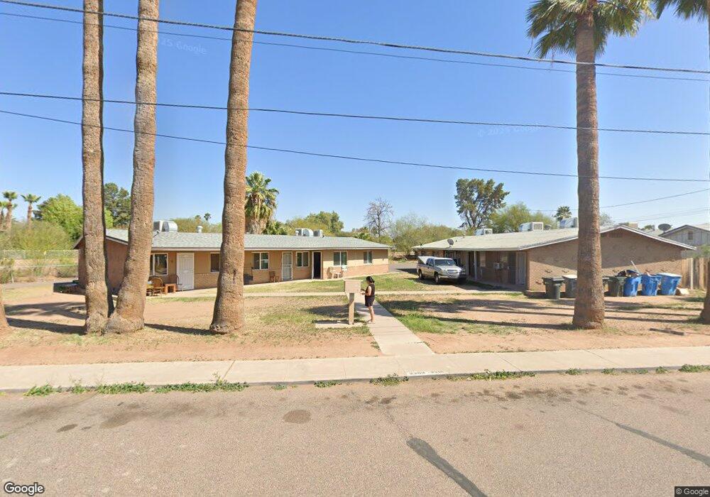2201 N 26th Place, Phoenix, AZ 85008 - photo 1