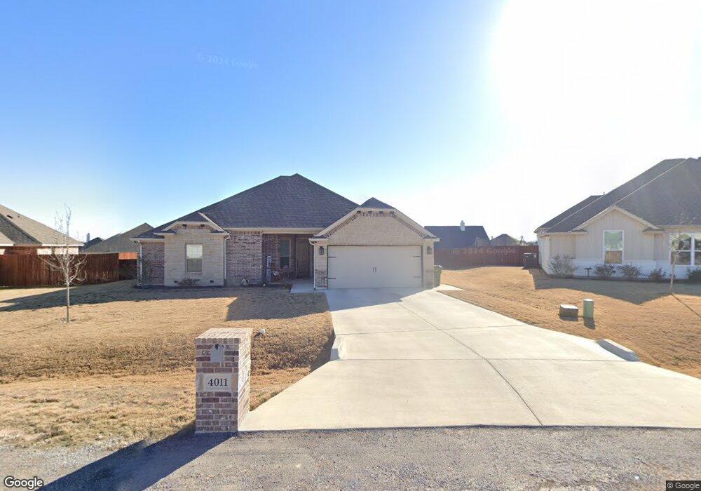 4011 Gallivant Dr, Granbury, TX 76049 - photo 1