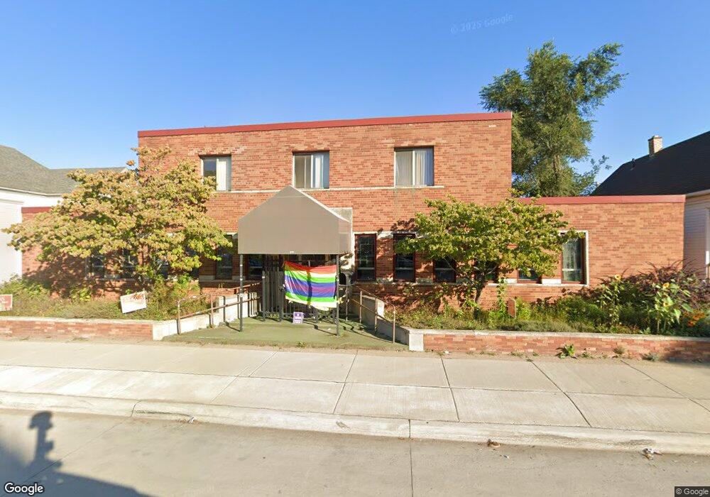 2705 Caniff St, HamtraMcK, MI 48212 - photo 1