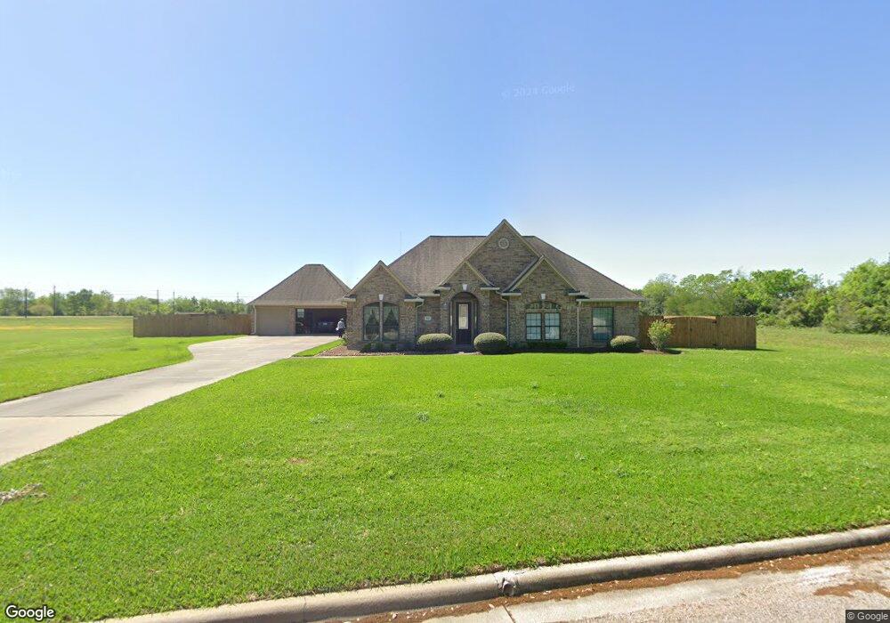 524 2nd St, Bay City, TX 77414 - photo 1
