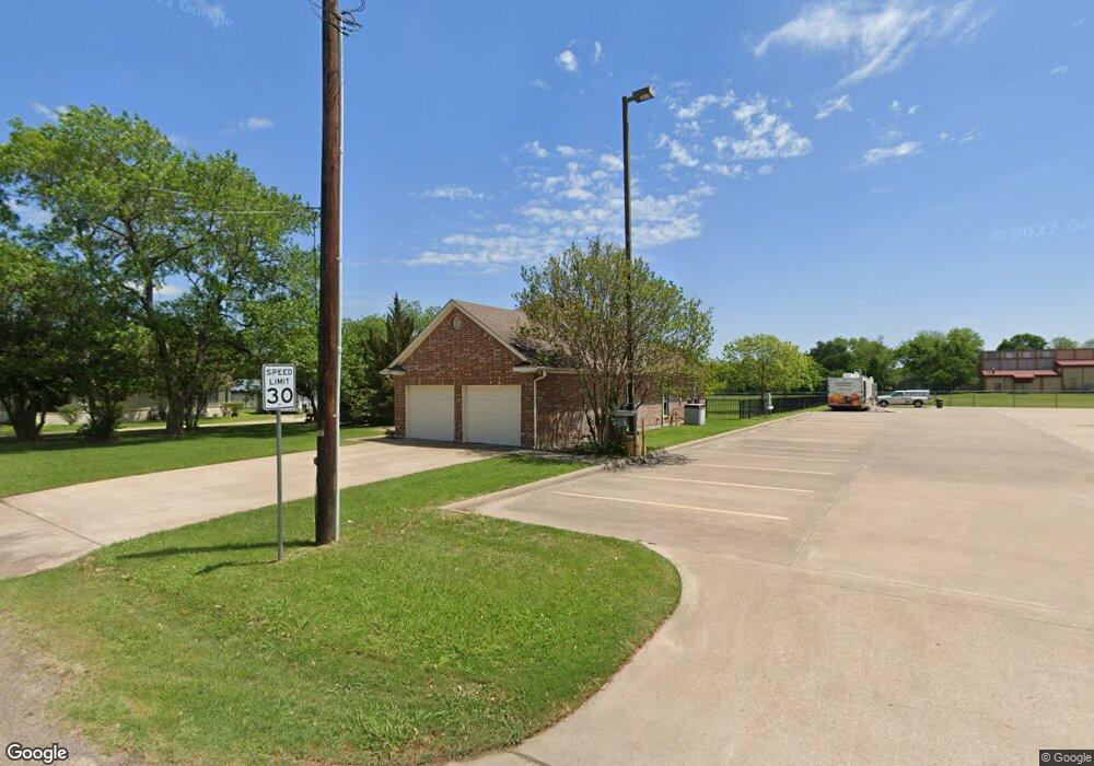 505 E Lampasas St, Ennis, TX 75119 - photo 1