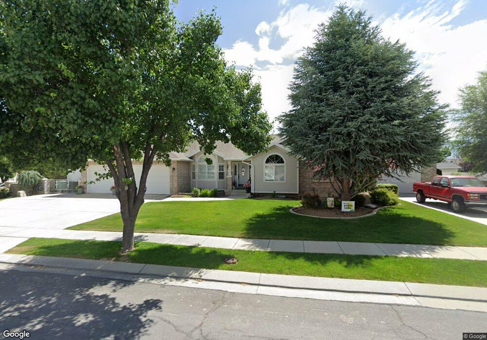 9135 S 2040 W, West Jordan, UT 84088 - photo 1