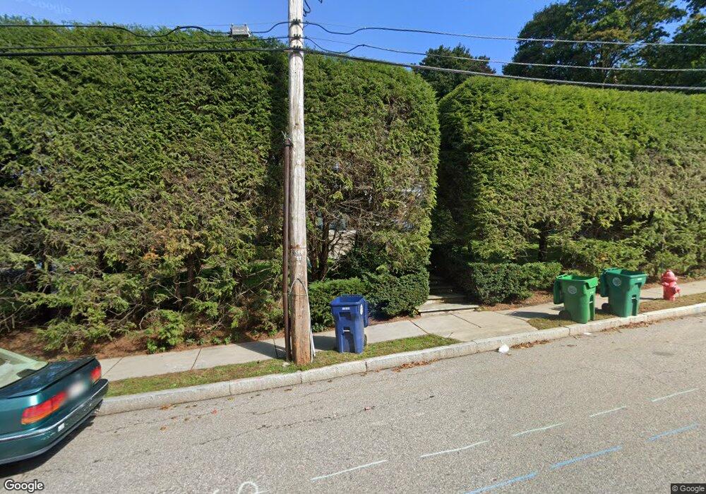 81 Church St unit 81-3, Newton, MA 02458 - photo 1