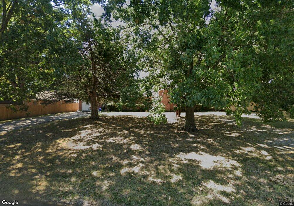 1204 E 9th St, Bonham, TX 75418 - photo 1