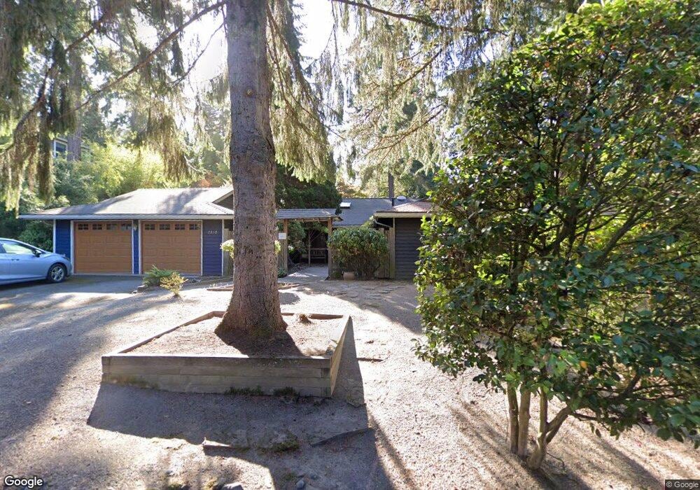 7310 W Mercer Way, Mercer Island, WA 98040 - photo 1