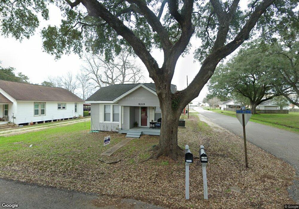 9219 Line St, Needville, TX 77461 - photo 1