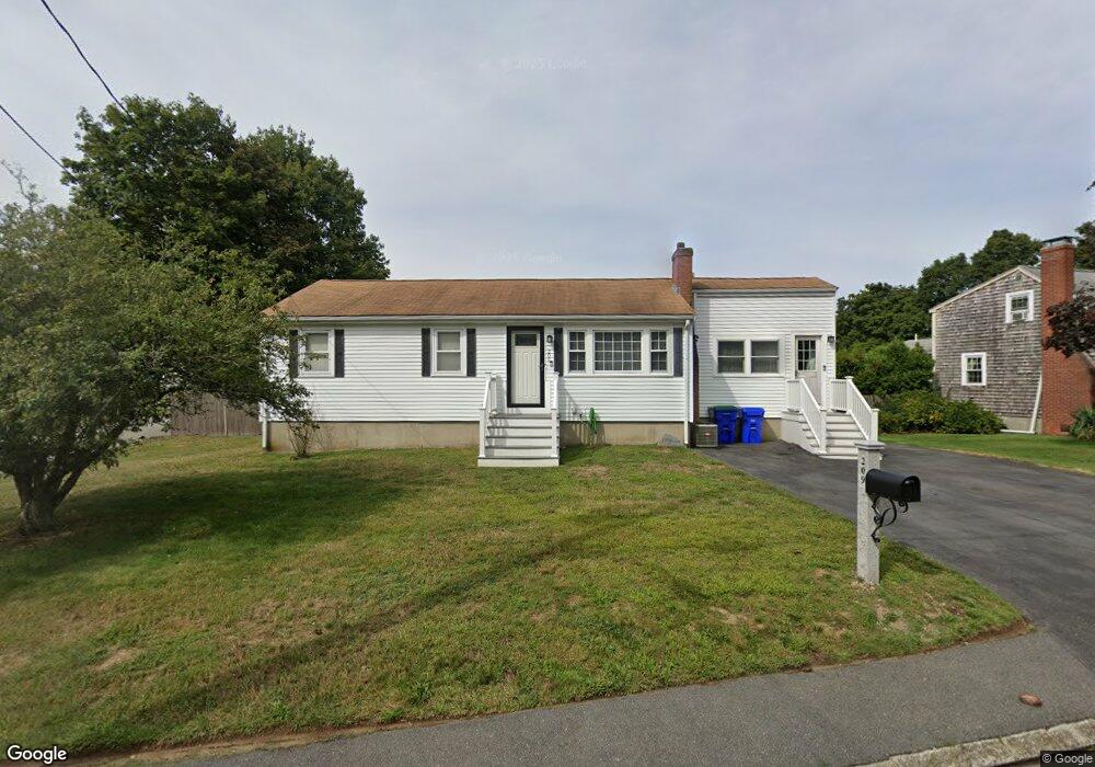 209 Durbeck Rd, Rockland, MA 02370 - photo 1