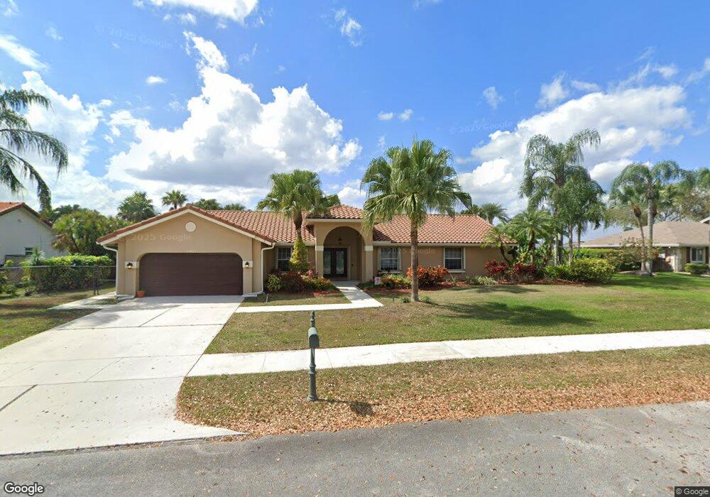 1901 SW 105th Ave, Davie, FL 33324 - photo 1