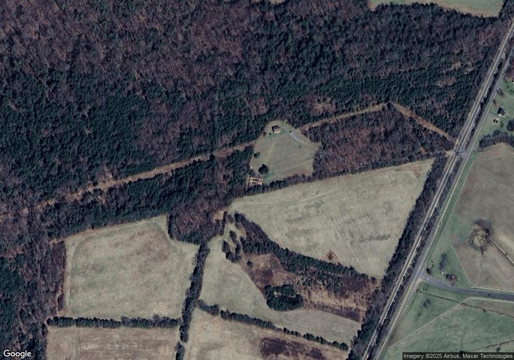 24206 Rapidan Rd, Mitchells, VA 22729 - photo 1