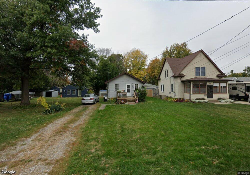 1123 W 7th St S, Newton, IA 50208 - photo 1