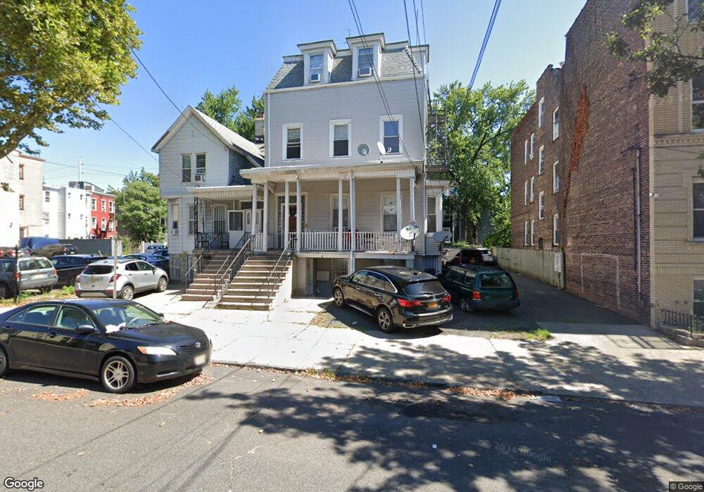 454 Wayne St, Jersey City, NJ 07306 - photo 1