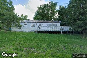 104 E Pocahontas Rd, Highland, IL 62249