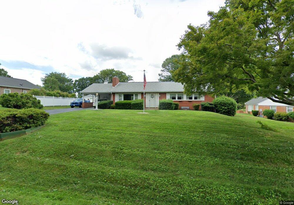 264 Norfolk Dr, Warrenton, VA 20186 - photo 1