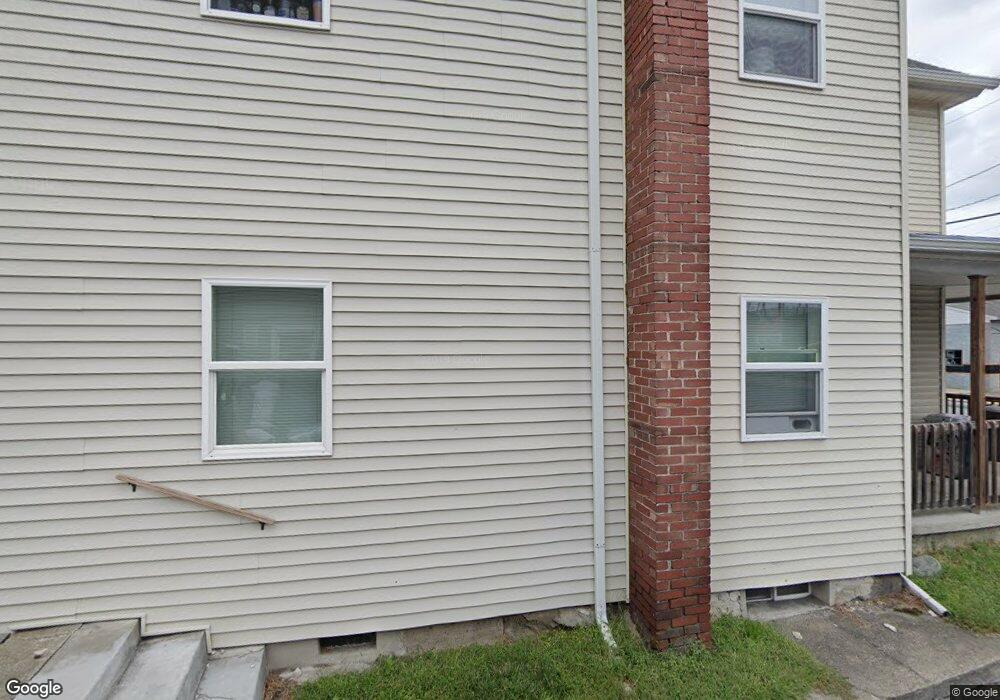 21 N 2nd St, Stroudsburg, PA 18360 - photo 1